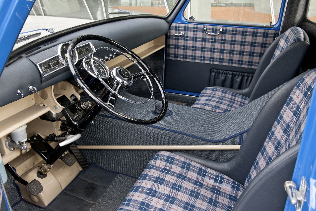 Interior de una cabina años 50