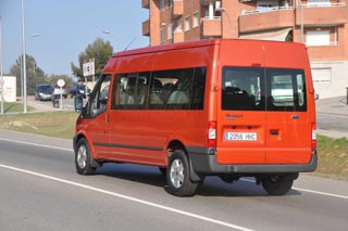 Probamos la versión de 9 plazas y 125CV del Transit.