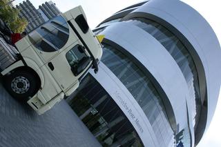 El Mercedes Benz Museum contiene una increíble colección de vehículos.