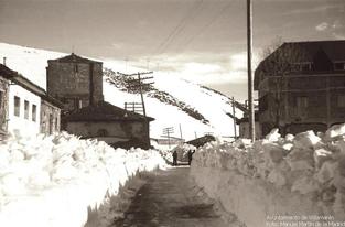 Estas imágenes corresponden al invierno de 1953 en el Puerto de Pajares.