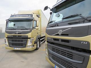 El frontal del nuevo Volvo FM sigue la línea de los FH y FH16 2012.