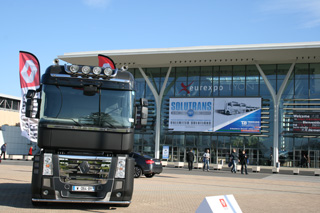 El salón Solutrans 2011 abrió sus puertas el 28 de Noviembre.