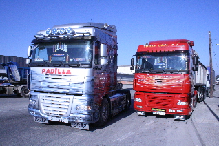 Algunos transportistas prefieren dotar a sus camiones de personalidad inconfundible.