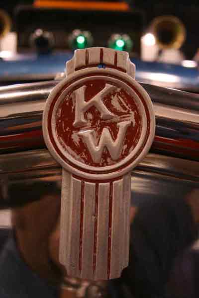 El logo de Kenworth en los años 50.