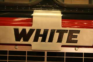 White es una marca estadounidense que terminó siendo absorvida por Volvo Trucks.