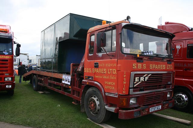 Un ERF de gama media con motor de 6 litros y una larga vida.