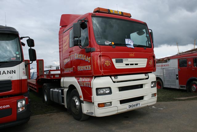 Los últimos modelos ERF como el ECT montaban la cabina MAN TGA.