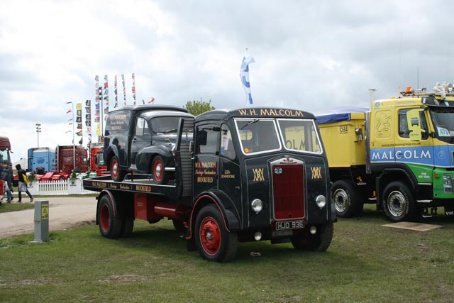 Un camión marca Albion excelentemente restaurado.