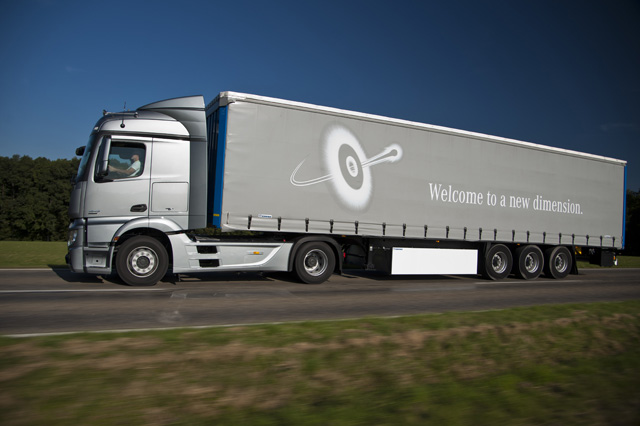 La cabina del New Actros cuenta con una línea totalmente nueva y más aerodinámica.