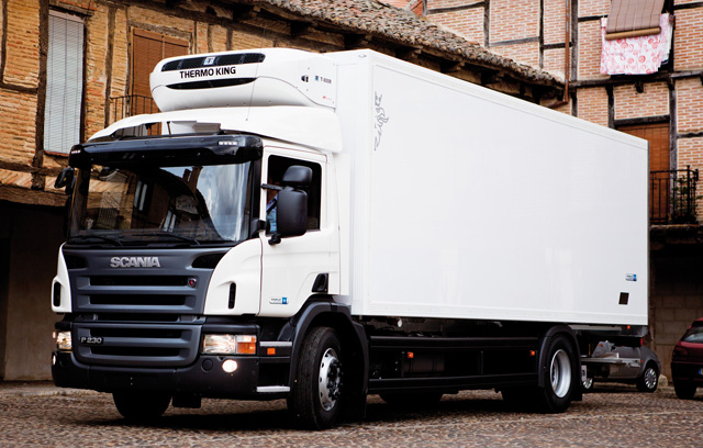El reparto urbano es el ámbito idóneo del Scania Complet, un 4X2 frigo de 18 toneladas.