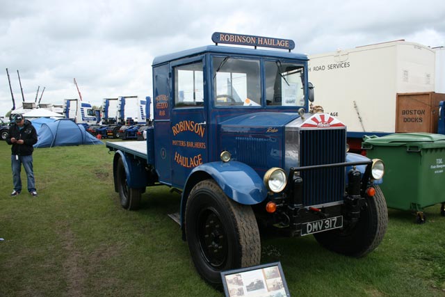 Este Albion AM463 se fabricó en 1936 y cargaba dos toneladas.