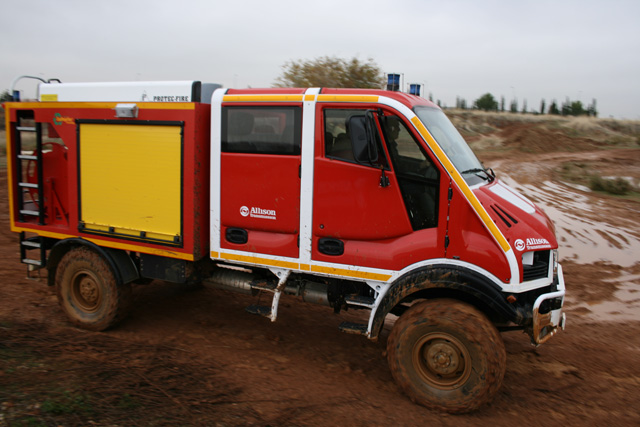 Con 5,75 metros de longitud el Lynx es un camión ligero 4X4 muy maniobrable.