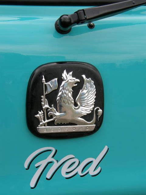 El logo de Bedford, todo un clásico.