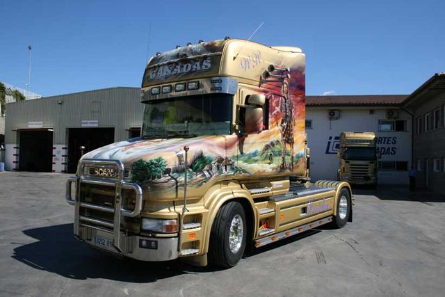 El Scania de morro de Cañadas para muchos es todo un símbolo de las rutas europeas.