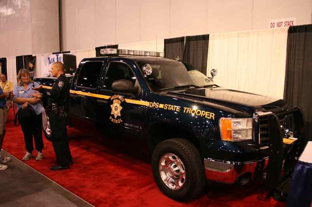La Highway Patrol colabora en programas para incrementar la seguridad de los transportistas.