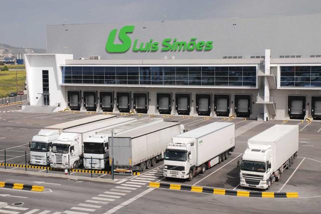 Luis-Simoes.jpg Luis-Simoes.jpg