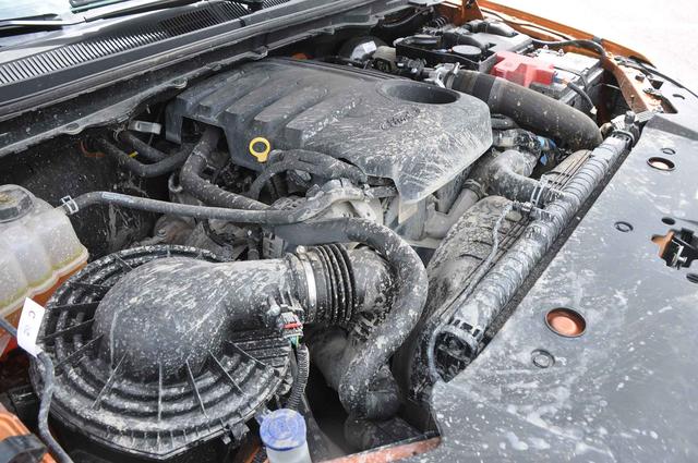 Equipa un poderoso TDCi 3.2 litros 200 CV de cinco cilindros