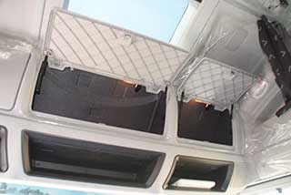 La parte frontal superior ofrece gran espacio de almacenaje.