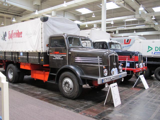 Los camiones IFA en 1957 disponían de hasta 190 CV de potencia máxima.