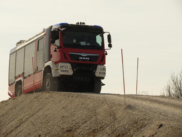MAN TGM de bomberos con tracción Hydrodrive.