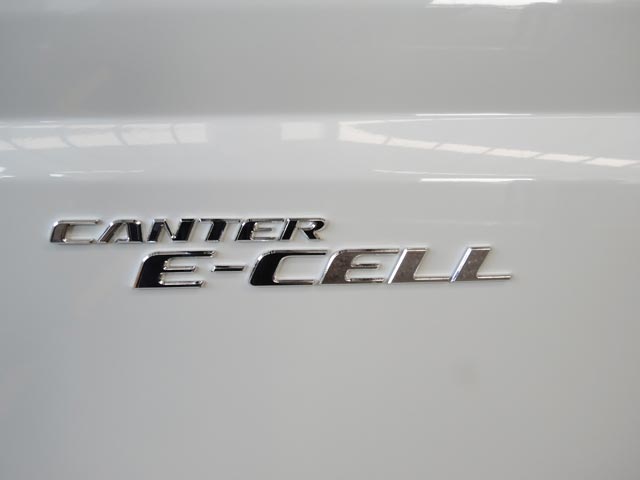 El prototipo Ecell cuenta con 100 kilómetros de autonomía.