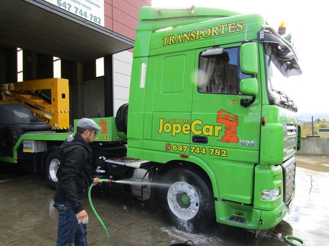 En Jopecar cuidan a sus camiones cada día e incluso en fin de semana