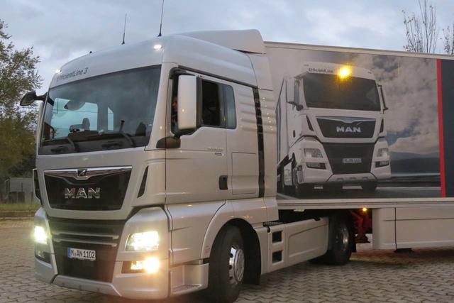 Exteriormente los cambios introducidos en el nuevo MAN TGX resultan poco evidentes.