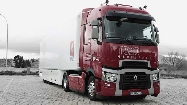 Renault Trucks lanza la nueva cabina Maxispace con interior optimizado para el descanso.