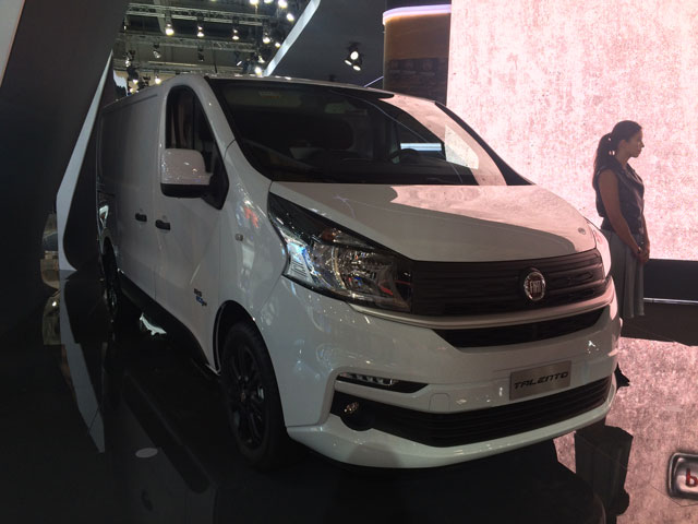 La Talento comparte base con la Nissan NV300