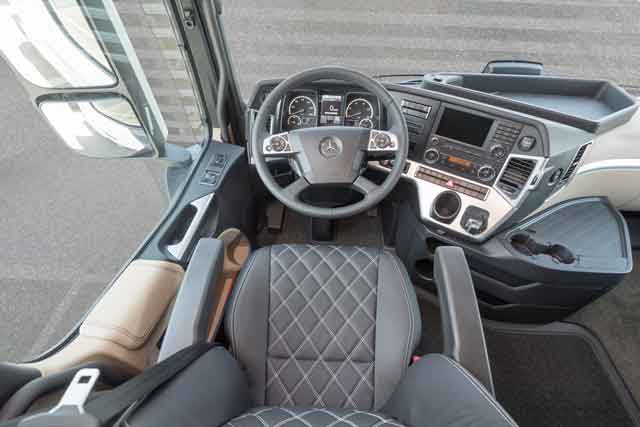 Interior de la edición especial 20 años del Actros